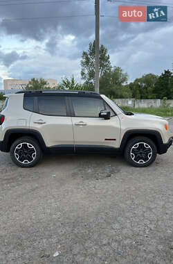 Внедорожник / Кроссовер Jeep Renegade 2015 в Полтаве