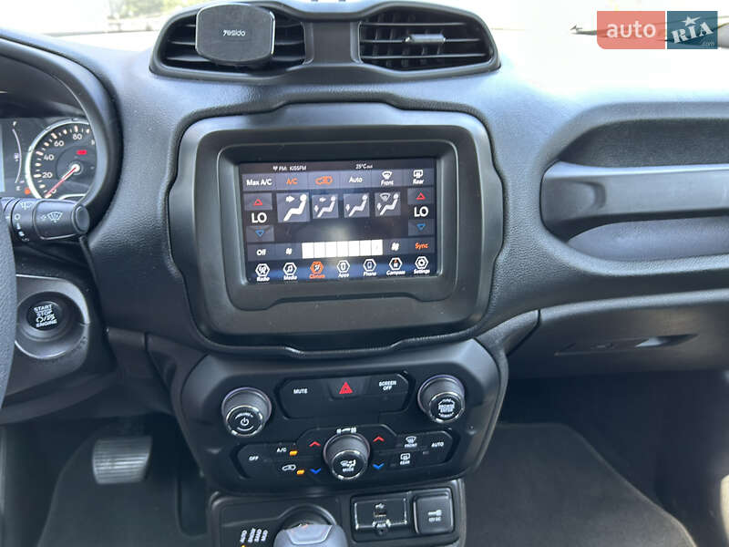 Внедорожник / Кроссовер Jeep Renegade 2018 в Одессе
