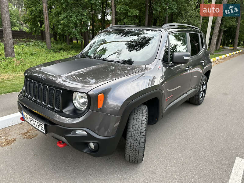 Внедорожник / Кроссовер Jeep Renegade 2020 в Киеве