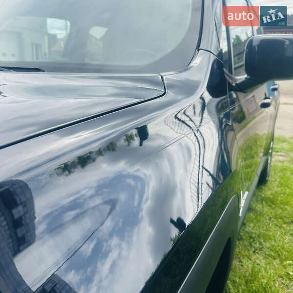 Позашляховик / Кросовер Jeep Renegade 2016 в Івано-Франківську