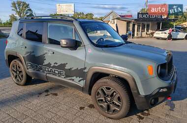 Позашляховик / Кросовер Jeep Renegade 2016 в Вишгороді