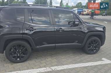 Внедорожник / Кроссовер Jeep Renegade 2015 в 