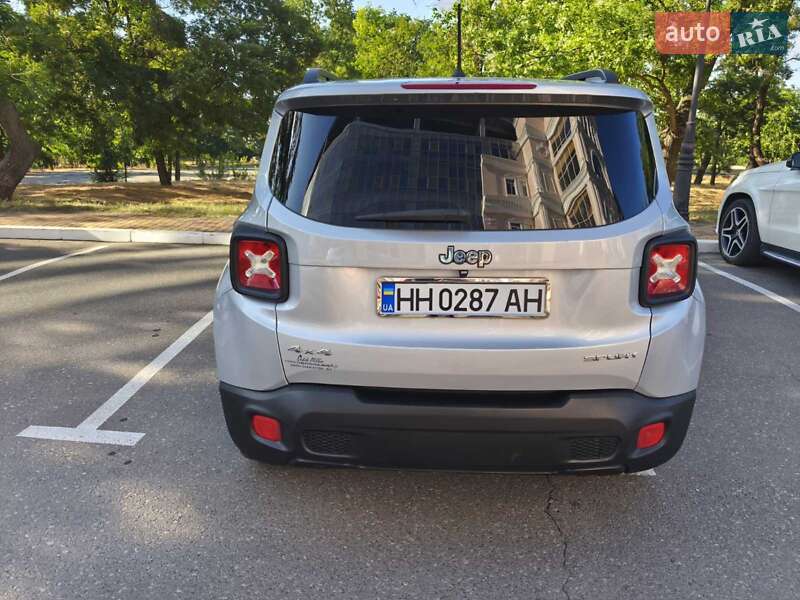 Внедорожник / Кроссовер Jeep Renegade 2016 в Одессе фото 7 Внедорожник / Кроссовер Jeep Renegade 2016 в Одессе
