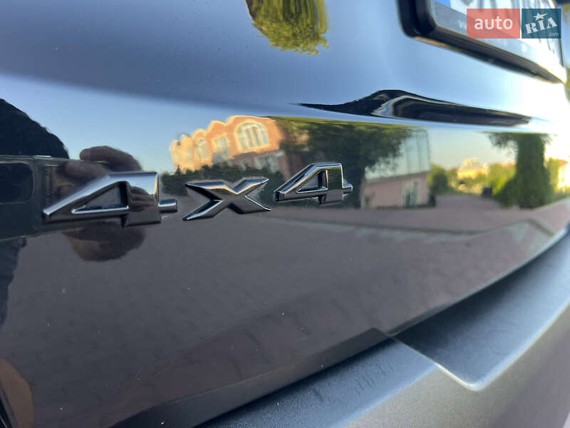 Позашляховик / Кросовер Jeep Renegade 2016 в Чернівцях