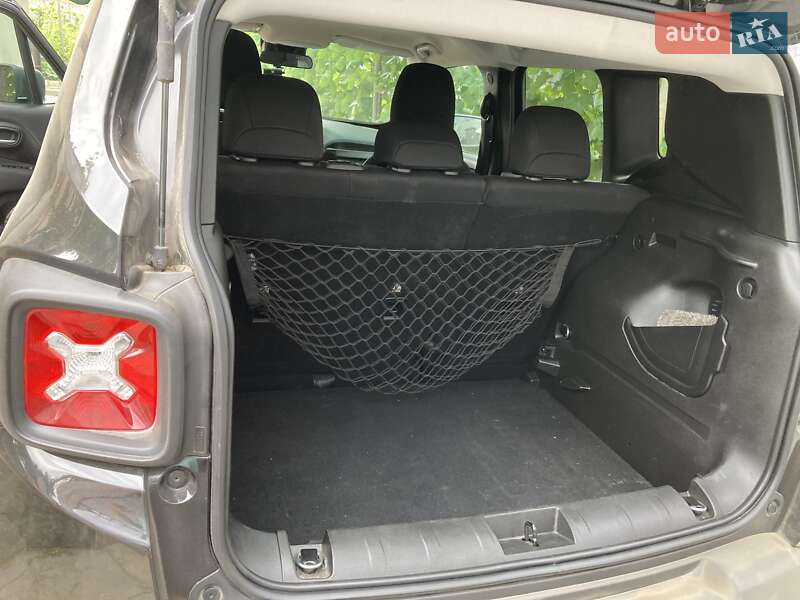 Позашляховик / Кросовер Jeep Renegade 2021 в Миколаєві фото 17 Позашляховик / Кросовер Jeep Renegade 2021 в Миколаєві