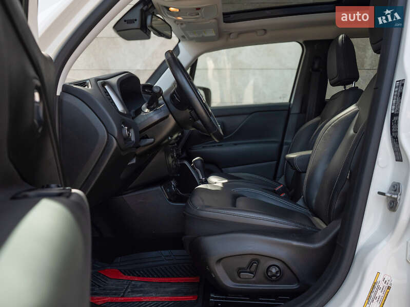 Внедорожник / Кроссовер Jeep Renegade 2021 в Киеве