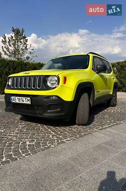 Позашляховик / Кросовер Jeep Renegade 2017 в Дніпрі