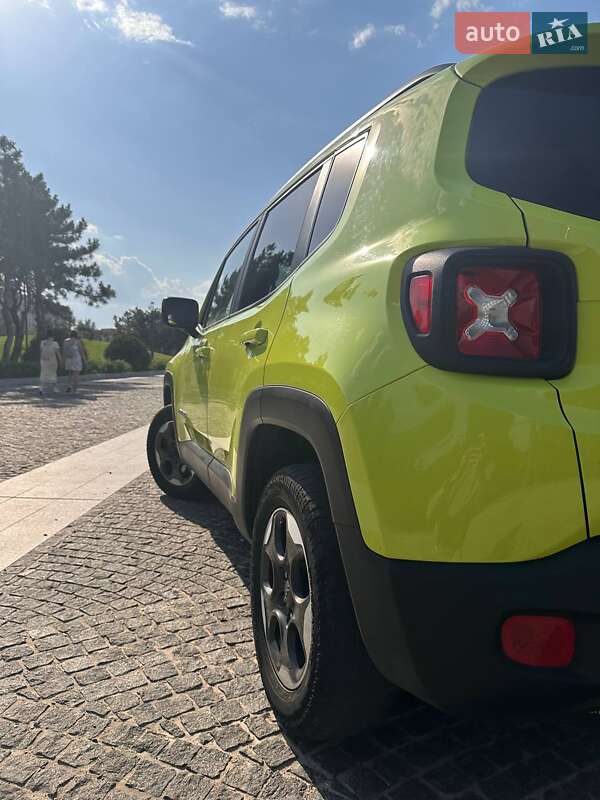 Позашляховик / Кросовер Jeep Renegade 2017 в Дніпрі