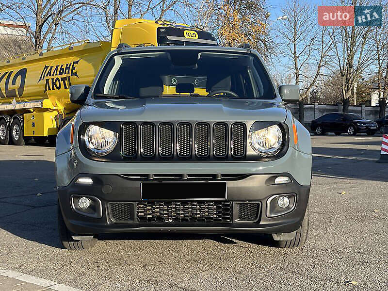 Внедорожник / Кроссовер Jeep Renegade 2018 в Киеве