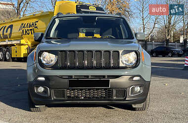 Внедорожник / Кроссовер Jeep Renegade 2018 в 