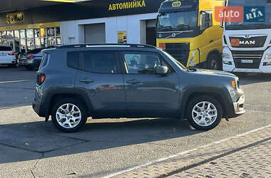 Внедорожник / Кроссовер Jeep Renegade 2018 в 