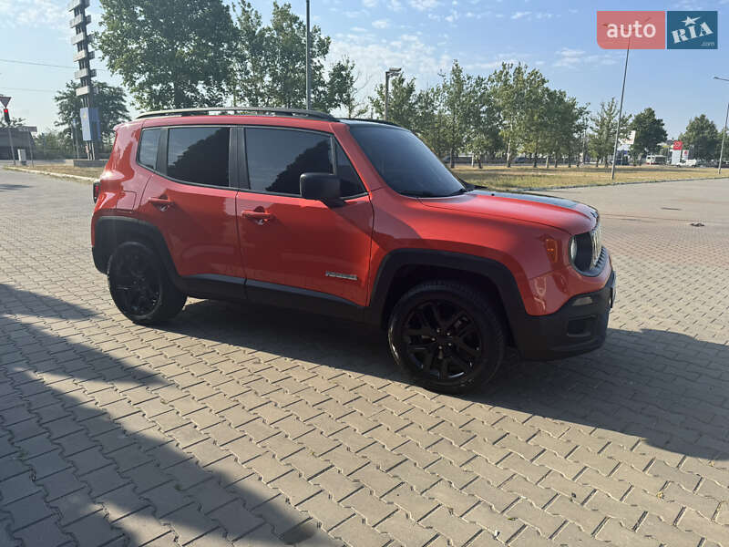 Внедорожник / Кроссовер Jeep Renegade 2018 в Николаеве