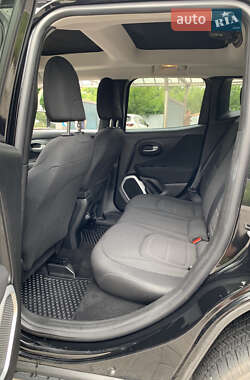 Внедорожник / Кроссовер Jeep Renegade 2019 в 