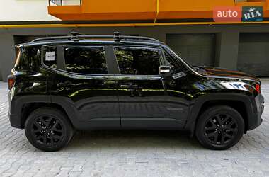Позашляховик / Кросовер Jeep Renegade 2017 в 