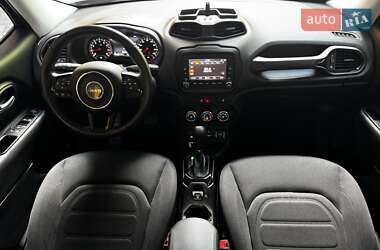 Позашляховик / Кросовер Jeep Renegade 2017 в 
