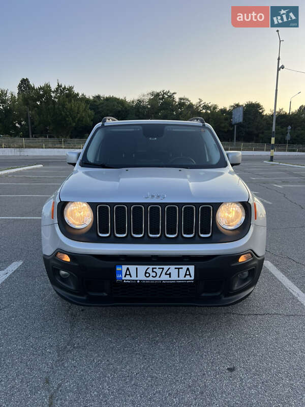 Внедорожник / Кроссовер Jeep Renegade 2016 в Киеве