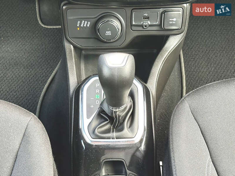 Внедорожник / Кроссовер Jeep Renegade 2021 в Киеве