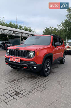 Внедорожник / Кроссовер Jeep Renegade 2019 в Киеве