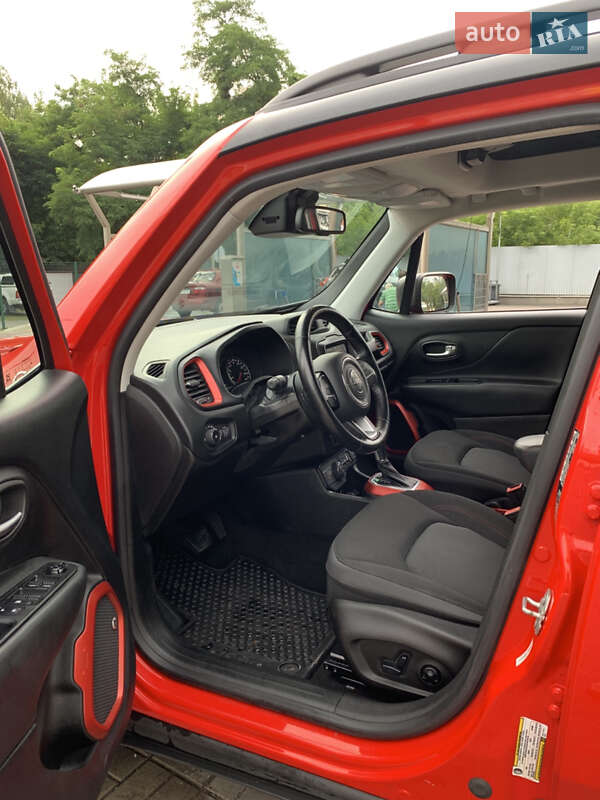 Внедорожник / Кроссовер Jeep Renegade 2019 в Киеве