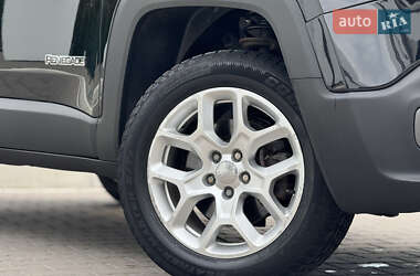 Внедорожник / Кроссовер Jeep Renegade 2016 в 