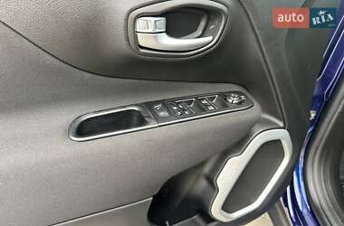 Внедорожник / Кроссовер Jeep Renegade 2019 в 