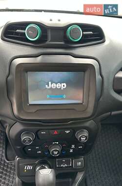 Внедорожник / Кроссовер Jeep Renegade 2019 в 