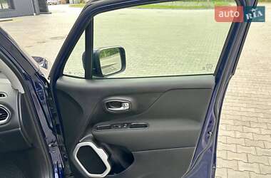 Внедорожник / Кроссовер Jeep Renegade 2019 в 