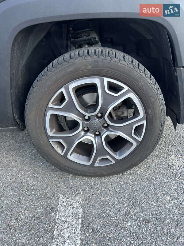 Внедорожник / Кроссовер Jeep Renegade 2017 в Киеве