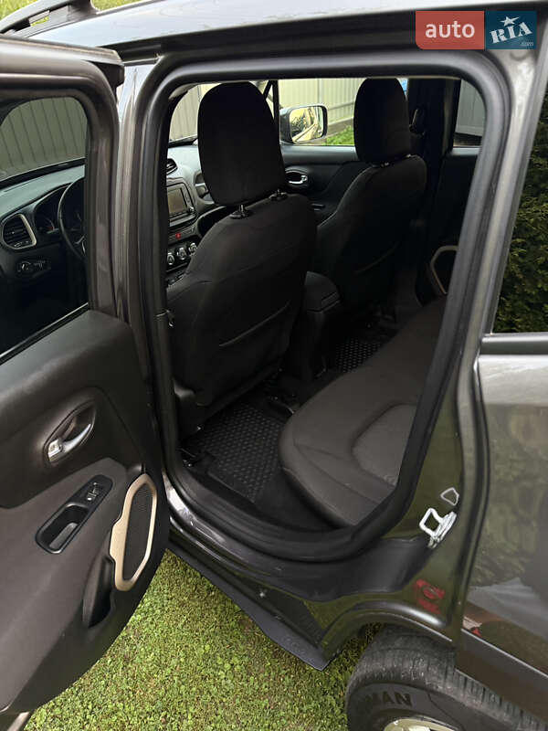 Внедорожник / Кроссовер Jeep Renegade 2015 в Коломые