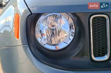 Внедорожник / Кроссовер Jeep Renegade 2017 в 