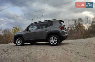 Внедорожник / Кроссовер Jeep Renegade 2021 в 