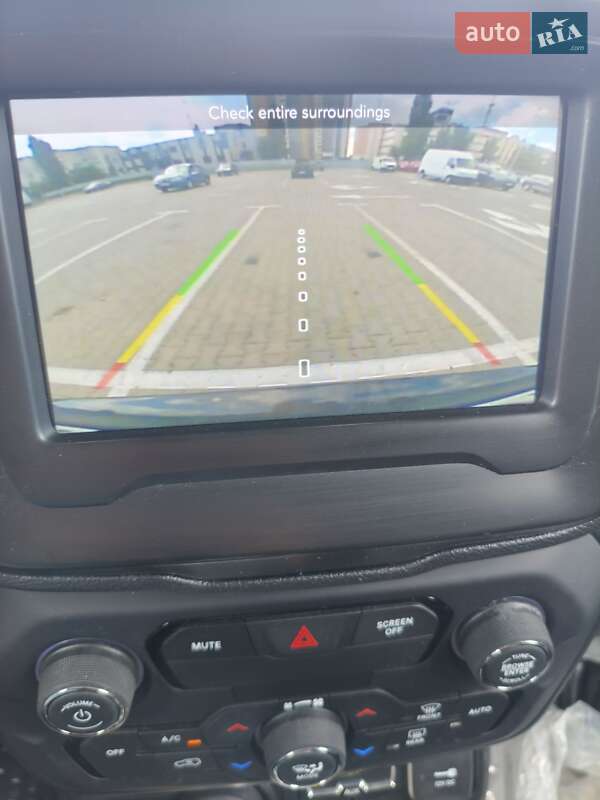 Внедорожник / Кроссовер Jeep Renegade 2018 в Киеве