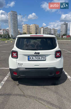 Внедорожник / Кроссовер Jeep Renegade 2021 в 