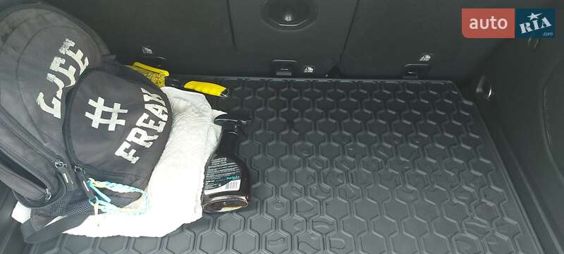 Позашляховик / Кросовер Jeep Renegade 2018 в Житомирі