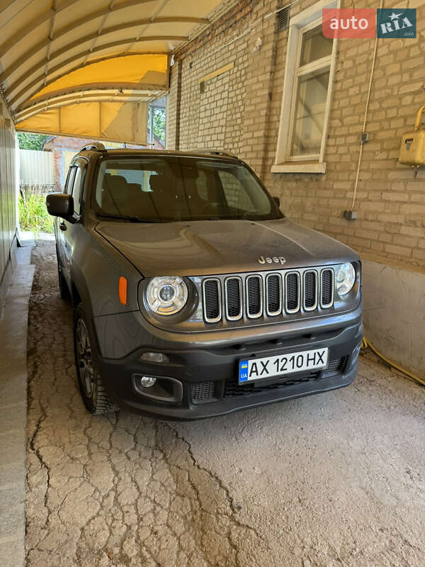 Позашляховик / Кросовер Jeep Renegade 2016 в Харкові