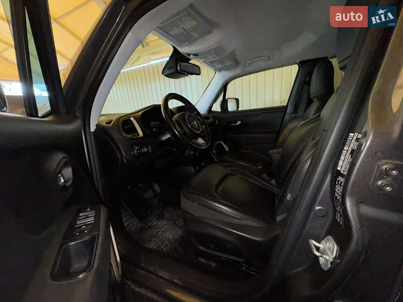 Позашляховик / Кросовер Jeep Renegade 2016 в Харкові