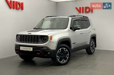 Внедорожник / Кроссовер Jeep Renegade 2016 в Киеве