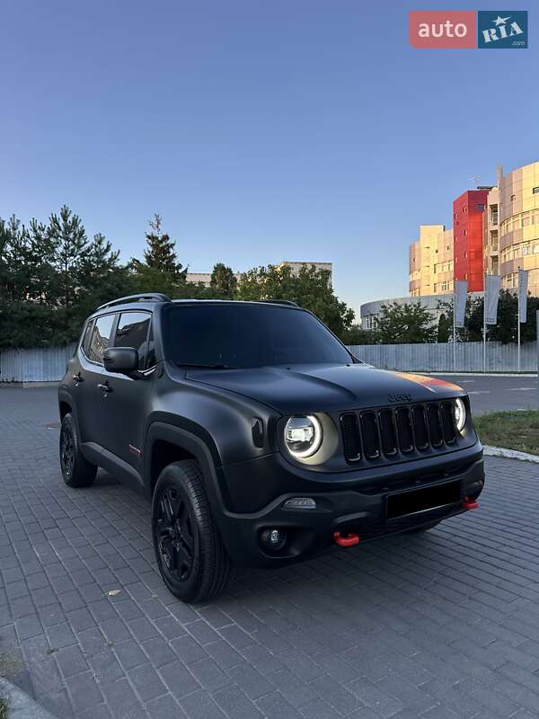 Внедорожник / Кроссовер Jeep Renegade 2018 в Киеве