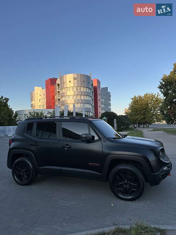 Внедорожник / Кроссовер Jeep Renegade 2018 в Киеве