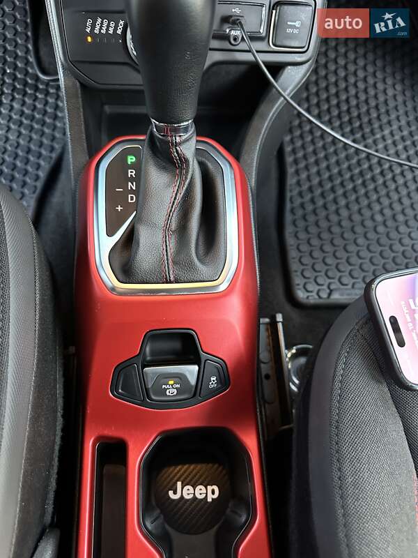 Внедорожник / Кроссовер Jeep Renegade 2018 в Киеве