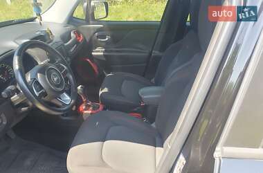 Внедорожник / Кроссовер Jeep Renegade 2015 в 