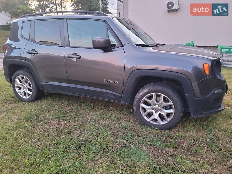 Внедорожник / Кроссовер Jeep Renegade 2015 в Львове