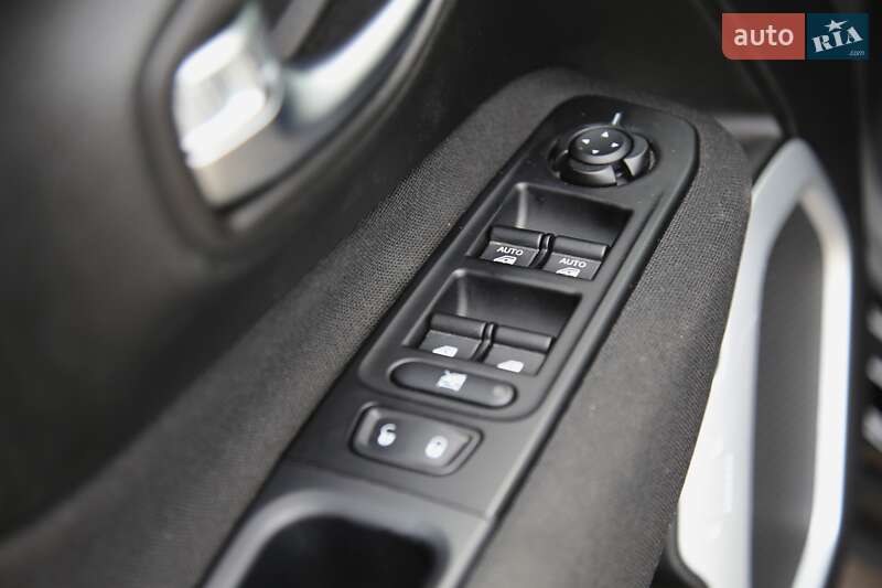 Внедорожник / Кроссовер Jeep Renegade 2020 в Харькове