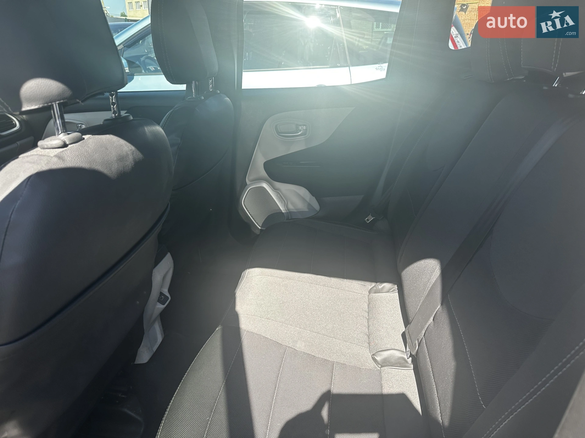 2018 Jeep Renegade - мініатюра 4