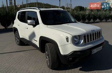 Внедорожник / Кроссовер Jeep Renegade 2015 в 