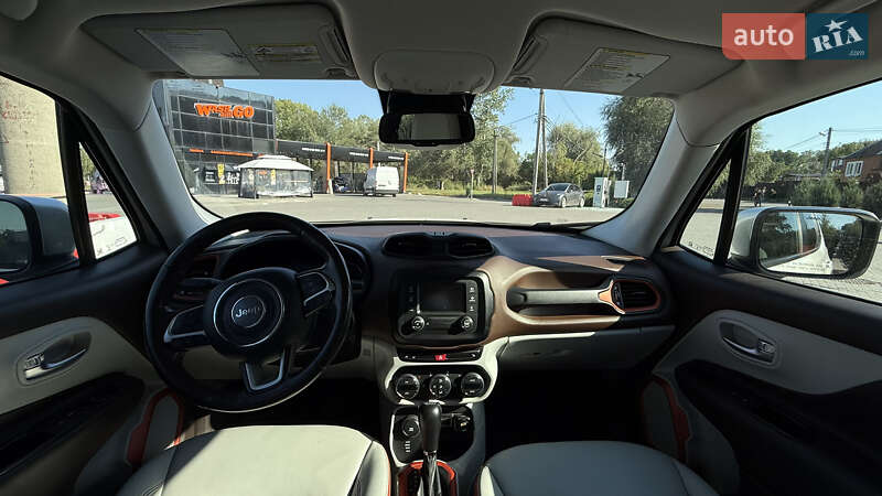 Внедорожник / Кроссовер Jeep Renegade 2015 в Полтаве