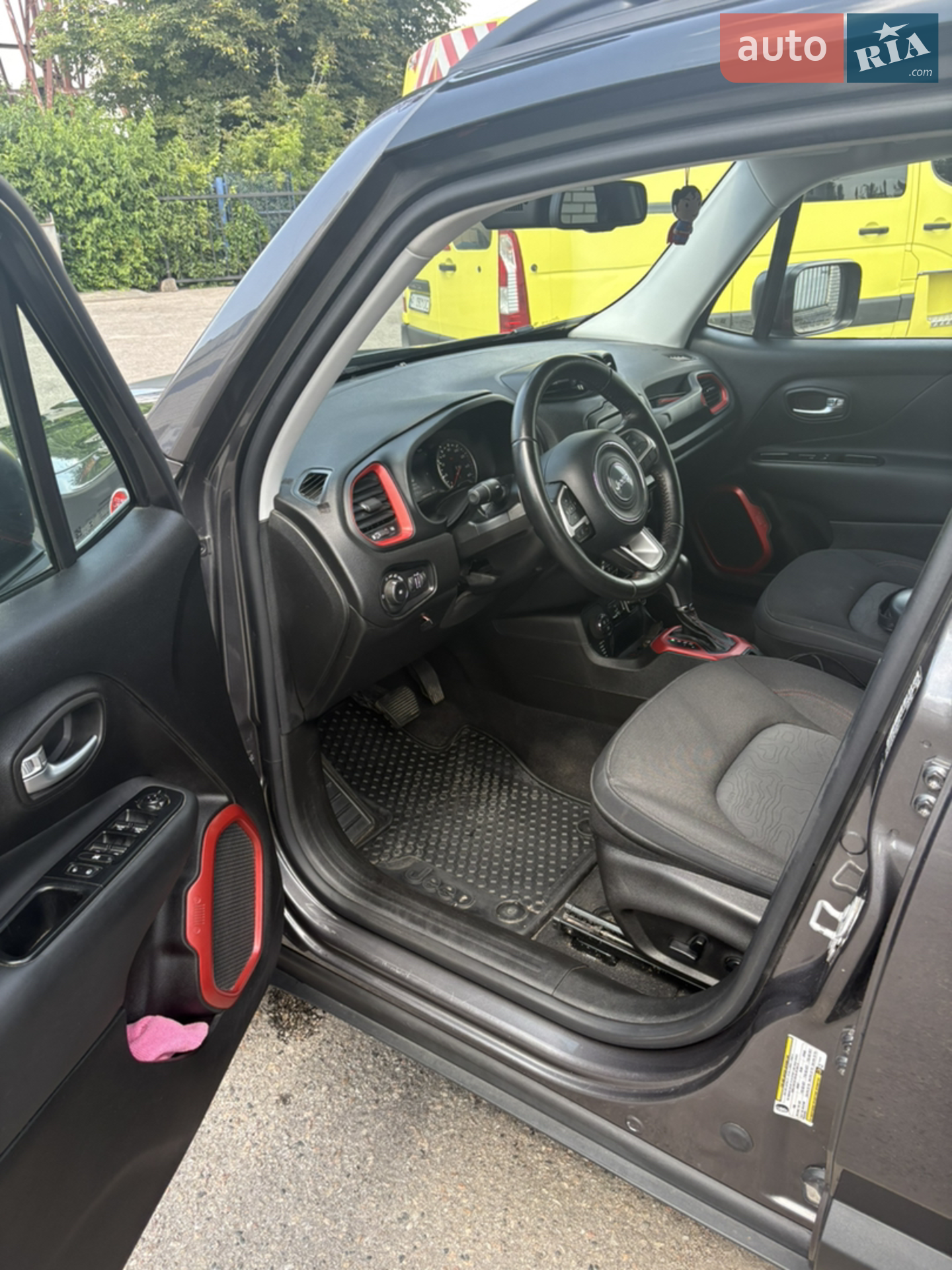 2017 Jeep Renegade - мініатюра 6