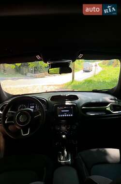 Внедорожник / Кроссовер Jeep Renegade 2020 в 