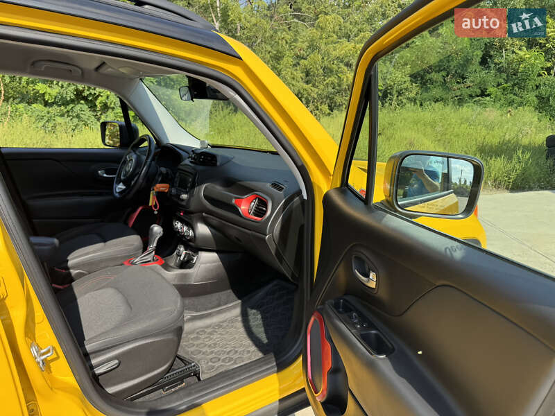 Внедорожник / Кроссовер Jeep Renegade 2015 в Кременчуге фото 8 Внедорожник / Кроссовер Jeep Renegade 2015 в Кременчуге