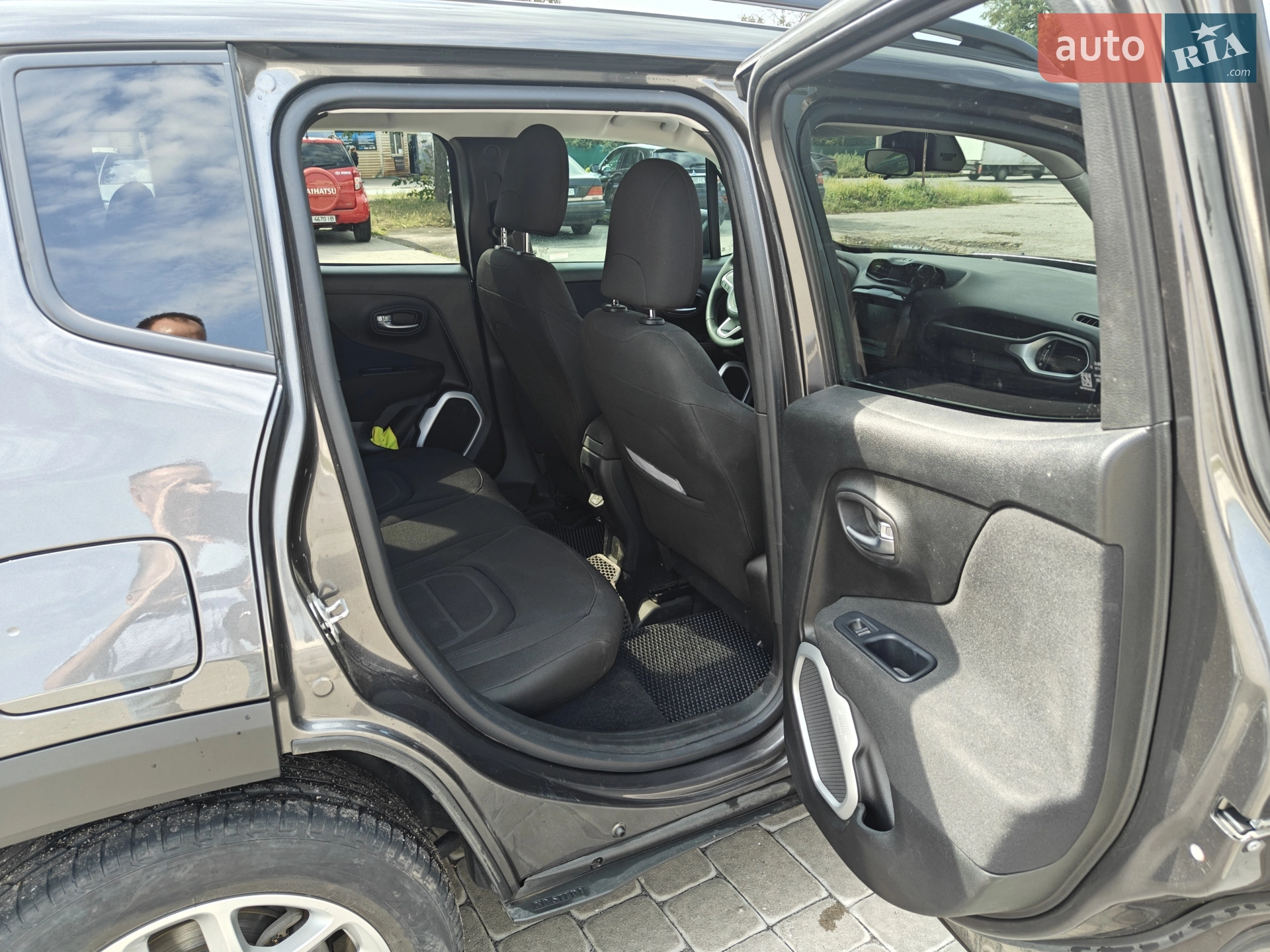 2018 Jeep Renegade - мініатюра 10